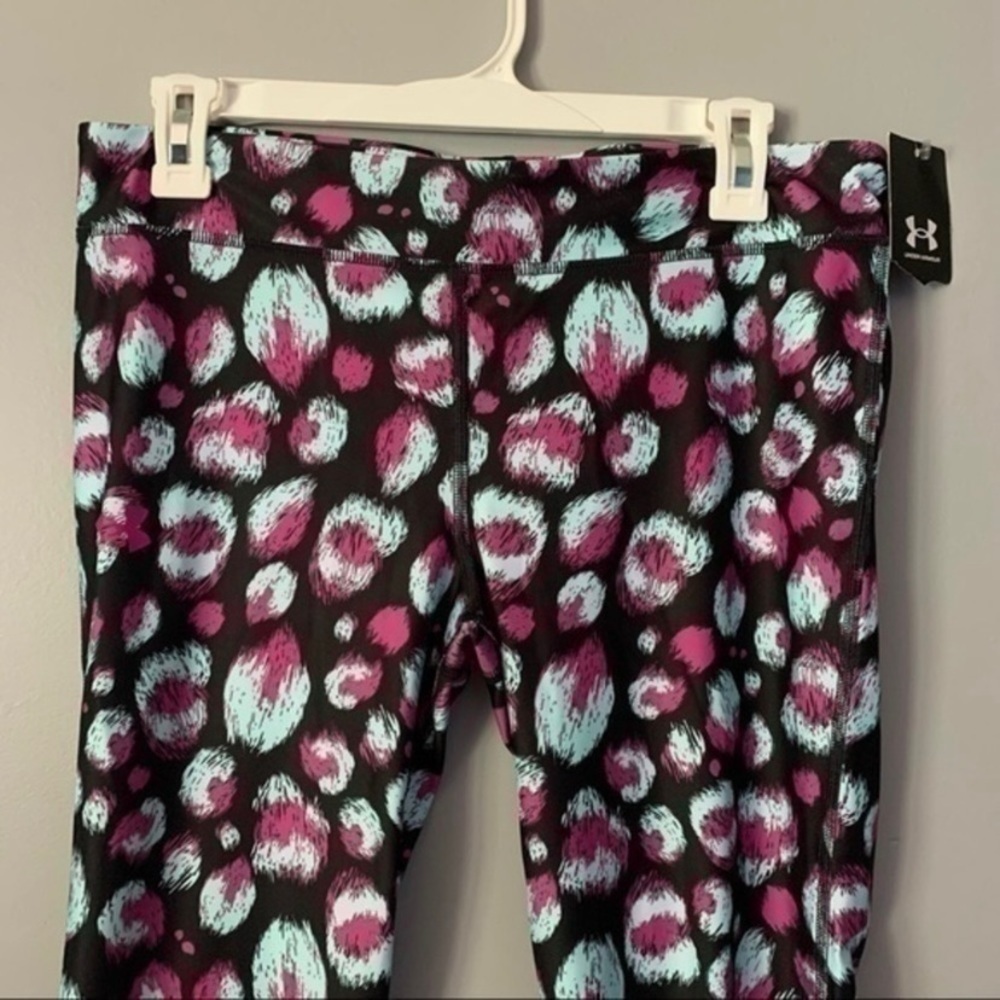 NWT. UNDER ARMOUR Girls’ Leggings - Picture 3 of 7